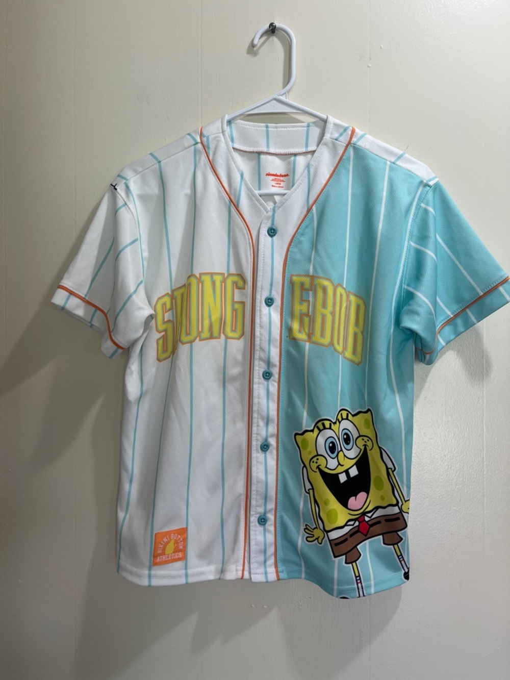 SpongeBob Jersey & cup bundle in great condition.